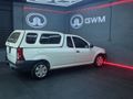 2022 Nissan NP200 1.6 A/C Safety Pack