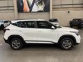 2025 Kia Seltos 1.5 LX Manual