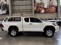 2017 Toyota Hilux 2.4 GD-6 Raised Body SRX Extended Cab