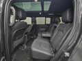 2026 Land Rover Defender 110 5.0 V8 HSE X-Dynamic (P425)