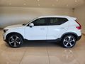 2019 Volvo XC40 D4 Momentum AWD