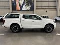 2022 Nissan Navara 2.5 DDTi LE Plus 4X4 Auto Double-Cab