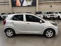 2017 Kia Picanto 1.0 Street