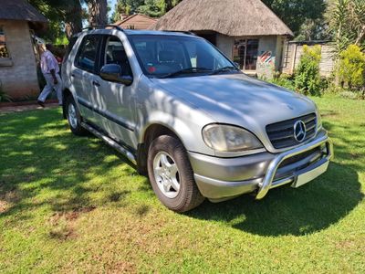 1999 Mercedes-Benz ML 320