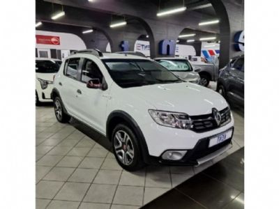 2020 Renault Sandero 900T Stepway Plus | Techroad