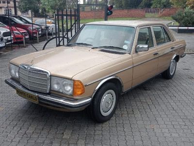 1983 Mercedes-Benz 230 Manual