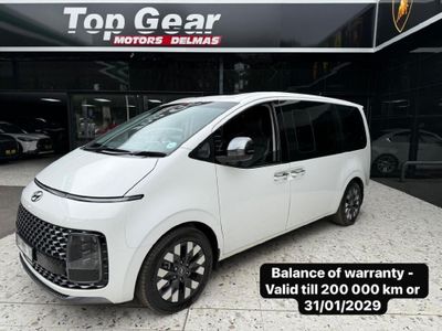 2022 Hyundai Staria 2.2d Luxury Auto