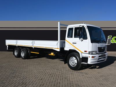 2014 UD Trucks 60B NISSAN UD90