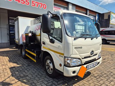2021 Hino 300 614 SWB (EU3) F/C C/C
