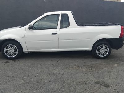 2019 Nissan NP200 1.6 petrol manual