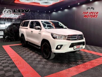 2017 Toyota Hilux 2.8 GD-6 Raider 4x4 Extended Cab