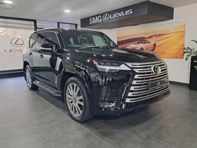 2023 Lexus LX 600 VIP
