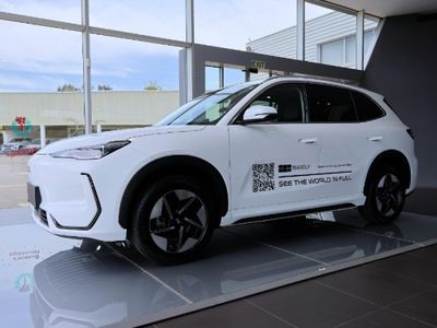 2026 Geely E5 Apex