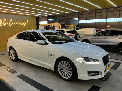 2015 Jaguar XF 2.2 D Premium Luxury