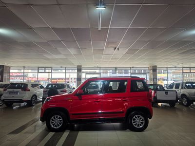 2019 Mahindra TUV 300 1.5 TD mHawk 7-seat