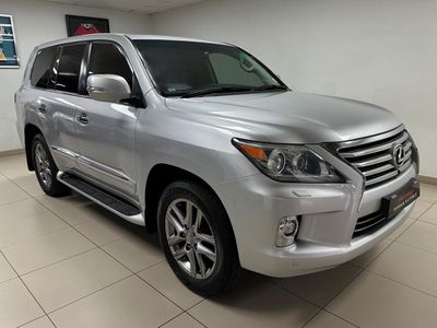 2014 Lexus LX 570