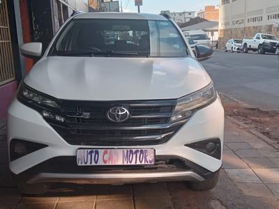 2020 Toyota Rush 82000