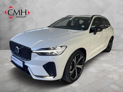 2025 Volvo XC60 B5 Ultimate Dark Geartronic AWD