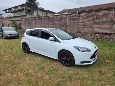 2014 Ford Focus 2.0 GTDi ST3 5-dr