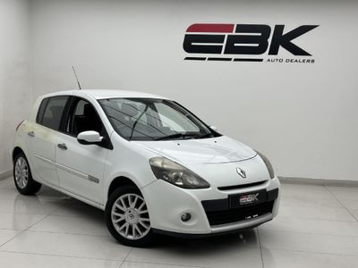 2010 Renault Clio III 1.6 Dynamique 5-dr Auto