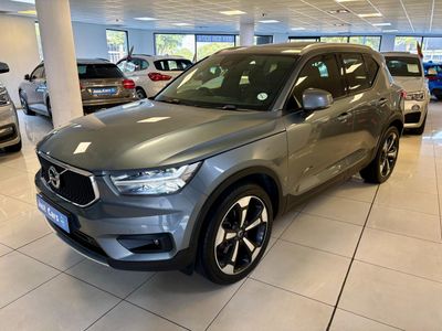 2018 Volvo XC40 D4 Momentum AWD