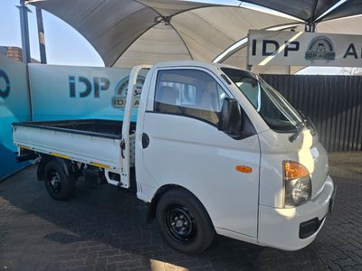 2015 Hyundai H100 Bakkie 2.6D MANUAL H100 DROPSIDE