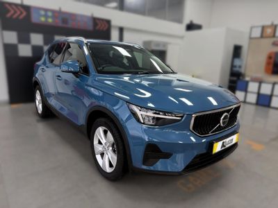 2023 Volvo XC40 B3 Essential Geartronic Mild-Hybrid