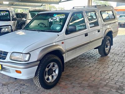 1999 Isuzu KB 280 DT LX 4x4 Double-Cab