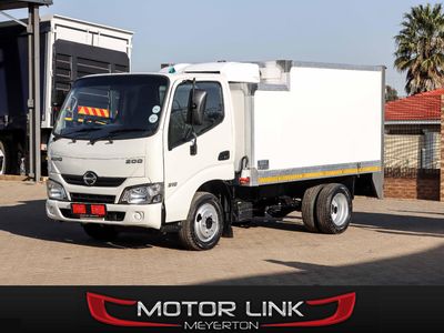 2022 Hino 200 310 (FH2) 4x2 F/C