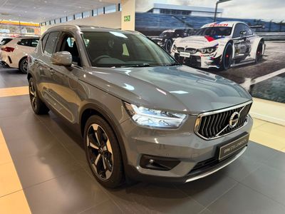 2021 Volvo XC40 T5 Momentum AWD