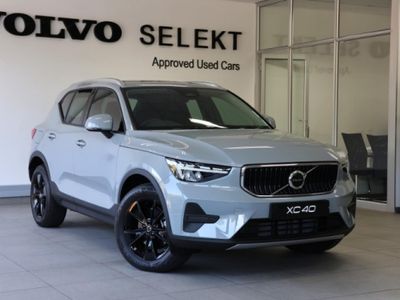 2026 Volvo XC40 B3 Essential Geartronic Mild-Hybrid