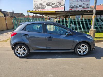 2011 Mazda 2 1.3 Active 5-dr