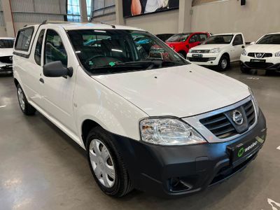 2019 Nissan NP200 1.6 A/C Safety Pack