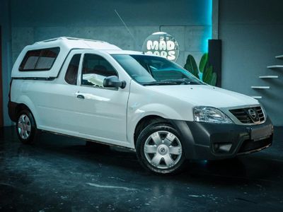 2022 Nissan NP200 1.6 A/C Safety Pack