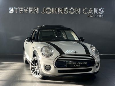 2015 MINI Hatch Cooper Auto