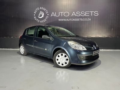 2009 Renault Clio III 1.5 dCi Expression 5-dr