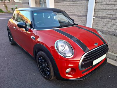 2017 MINI Hatch Cooper Auto