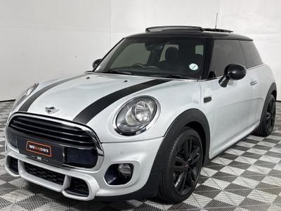 2016 MINI Hatch JCW Auto