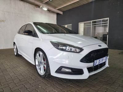 2015 Ford Focus 2.0 EcoBoost ST3