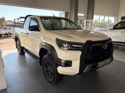 2022 Toyota Hilux 2.8 GD-6 Raised Body Legend Extended Cab