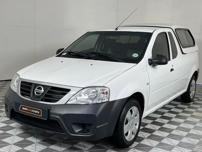 2021 Nissan NP200 1.6 A/C Safety Pack
