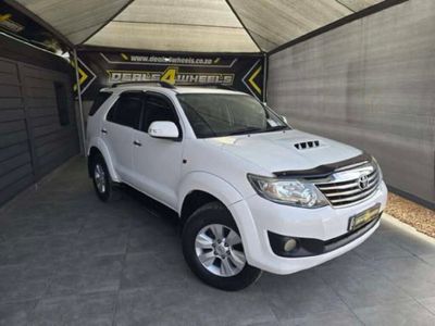 2014 Toyota Fortuner 2.5 D-4D Raised Body Auto