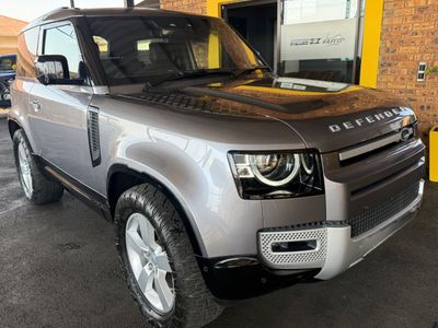 2024 Land Rover Defender 90 D250 SE
