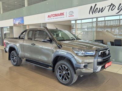 2023 Toyota Hilux 2.8 GD-6 Raised Body Legend 4x4 Auto Extended Cab