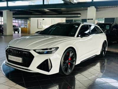 2025 Audi RS6 Avant Performance Auto