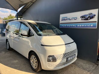 2025 Hyundai Staria 2.2d Executive Auto
