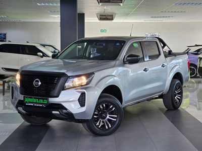 2022 Nissan Navara 2.5 DDTi SE Double-Cab