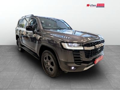 2023 Toyota Land Cruiser 300 V6 3.5 T GR-S