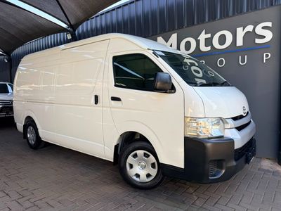 2015 Toyota Quantum 2.7 LWB Panel Van