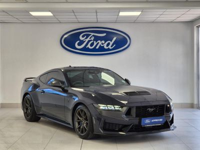 2025 Ford Mustang Dark Horse Fastback